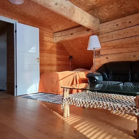 Forest House 펜션 만디알라